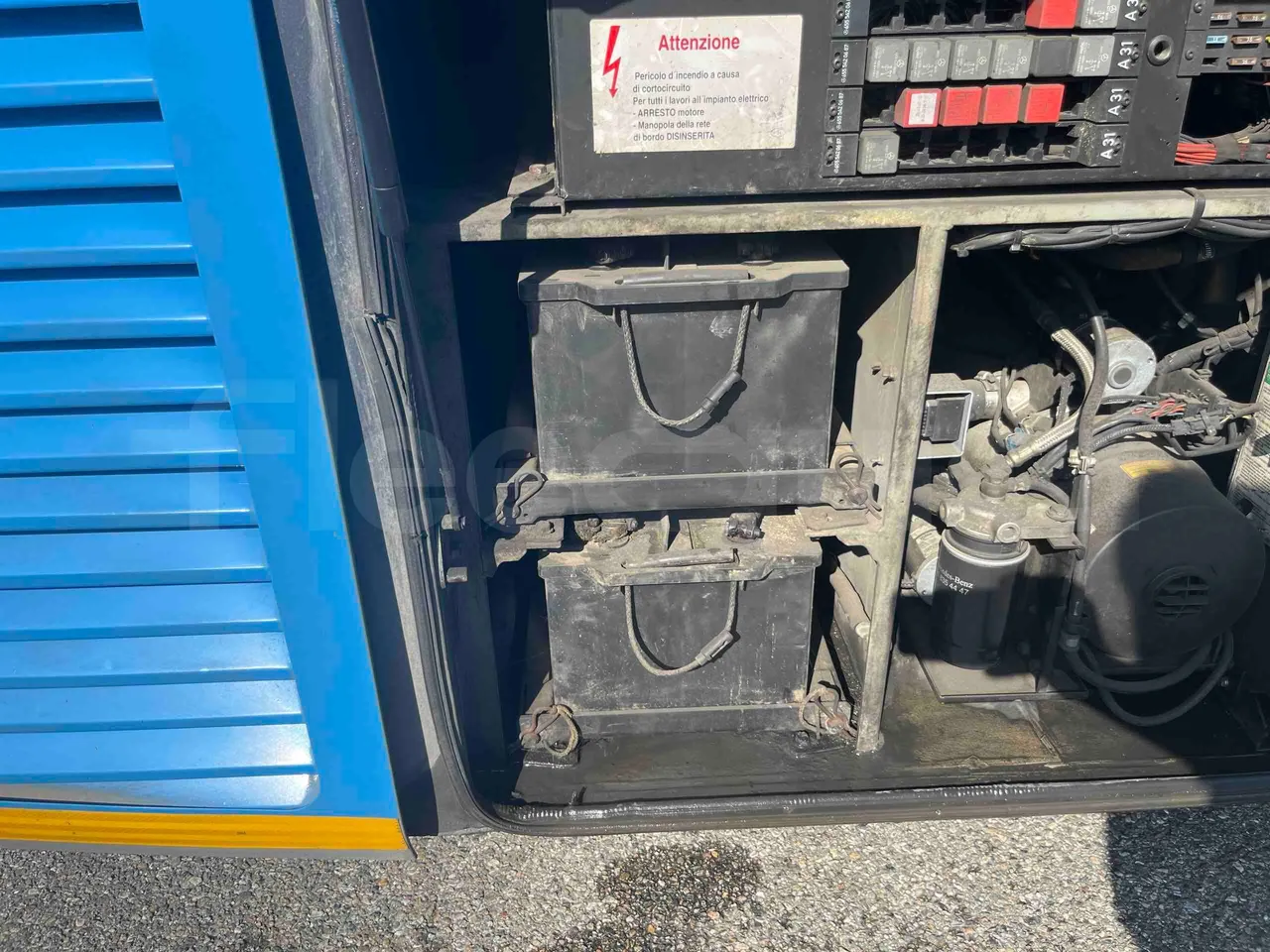 Mercedes-Benz Integro - external compartments photo