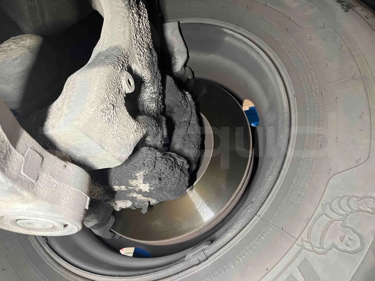 Mercedes-Benz Integro - front discs right