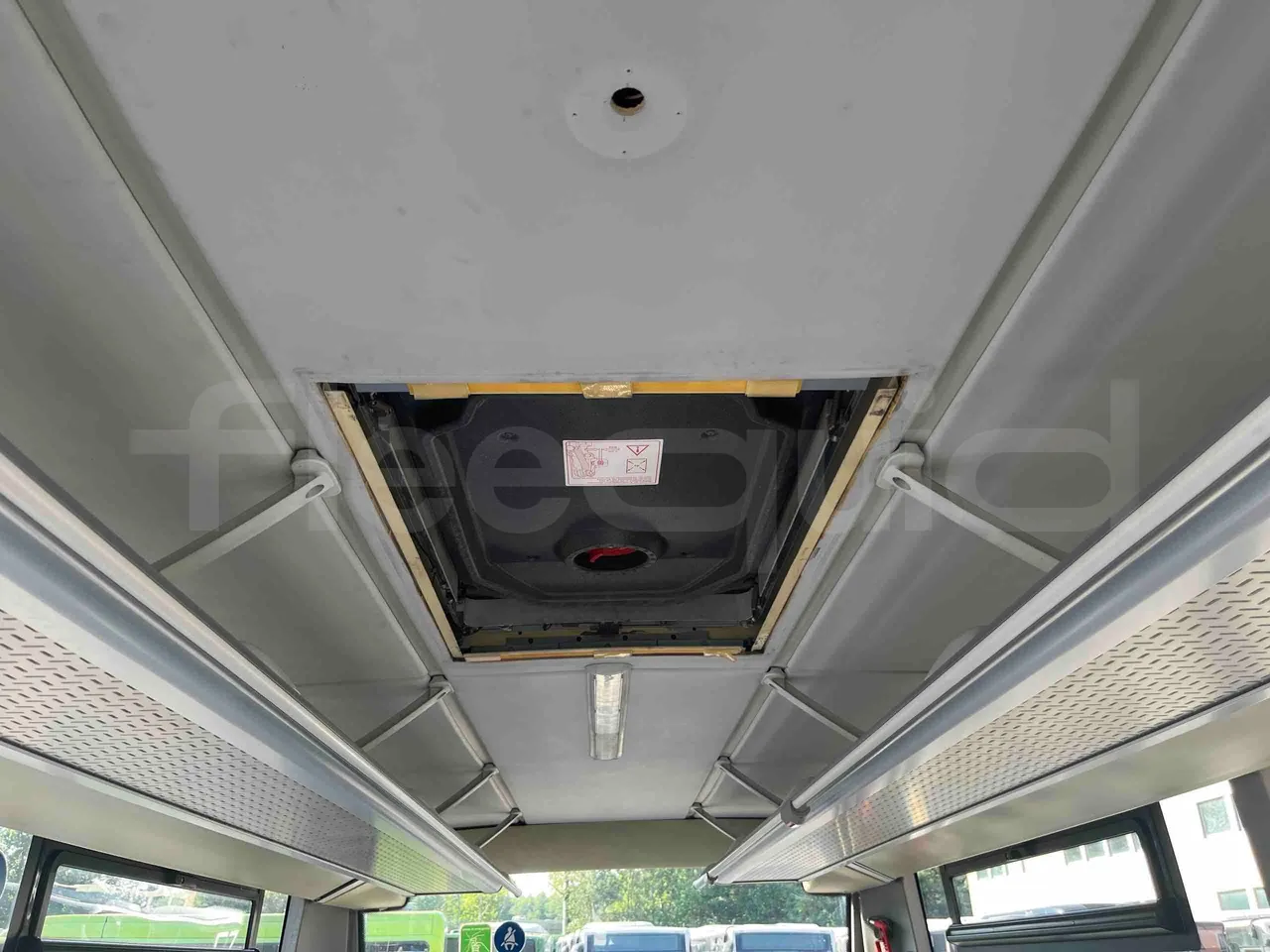 Mercedes-Benz Integro - roof hatch 1