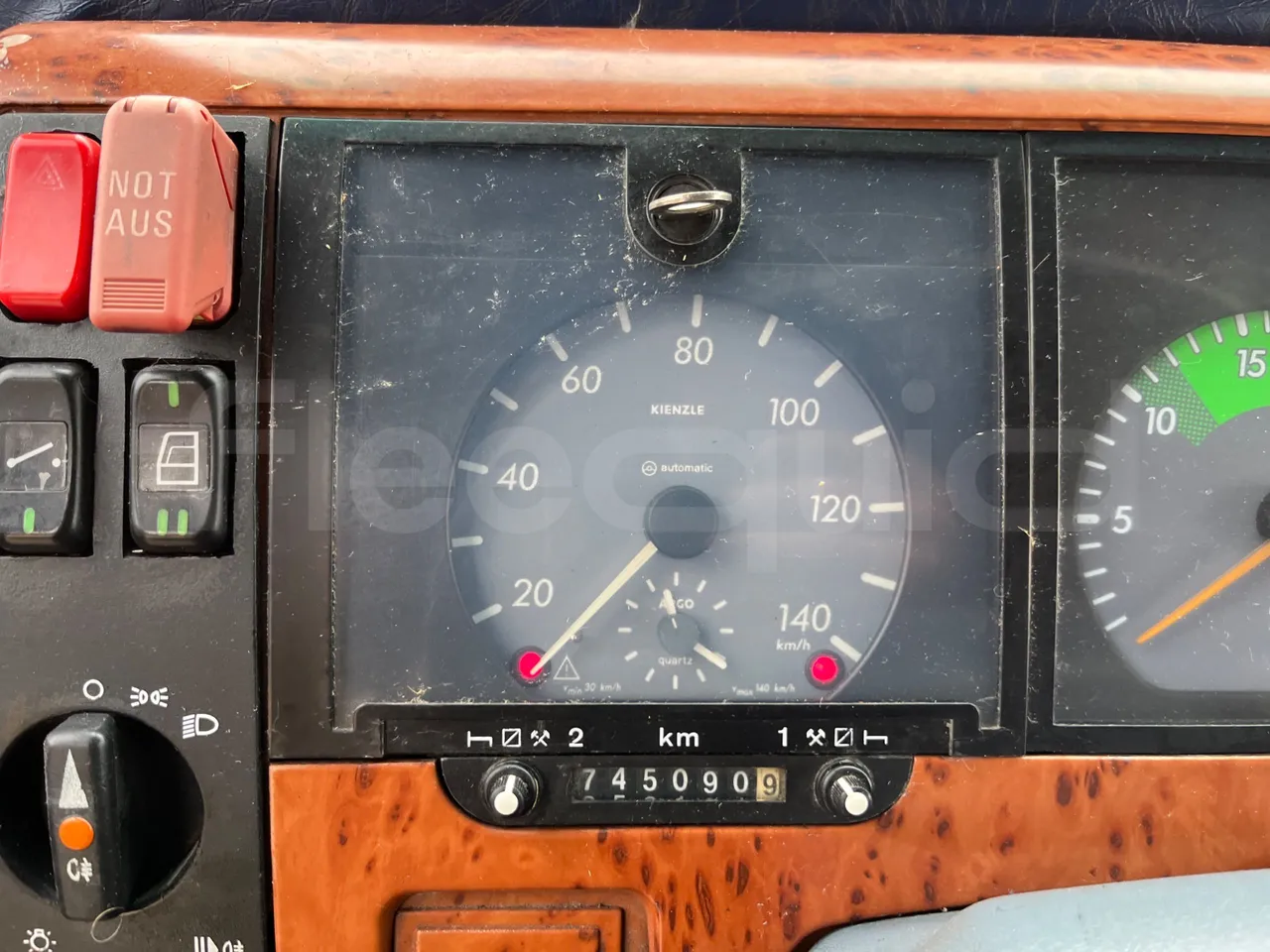 Mercedes-Benz Beluga 815 -EUR3 -110kW -7.64m - Tachograph