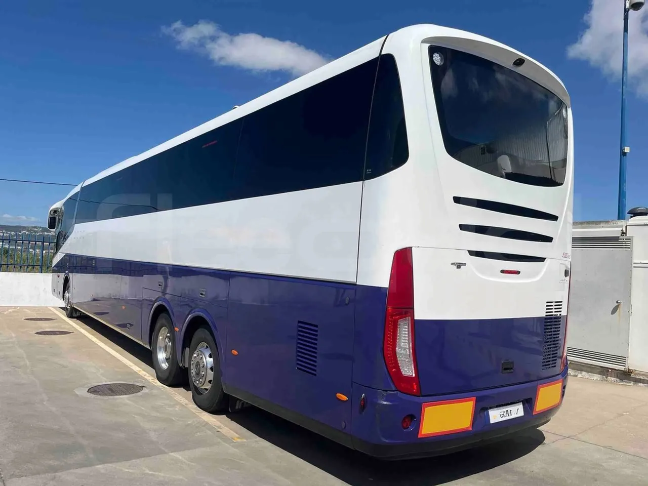 Mercedes-Benz OC 500 RF 	HTAE06-A4GC10 - Euro4 - 260kW - 12.975mt - 3/4 left rear side