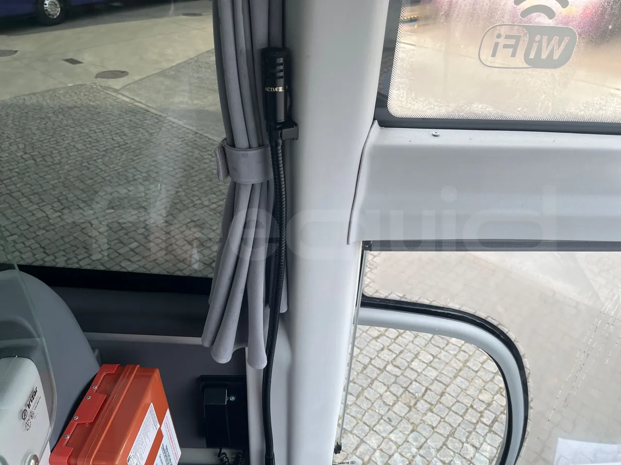 Mercedes-Benz OC 500 RF 	HTAE06-A4GC10 - Euro4 - 260kW - 12.975mt - driver microphone accessories photo