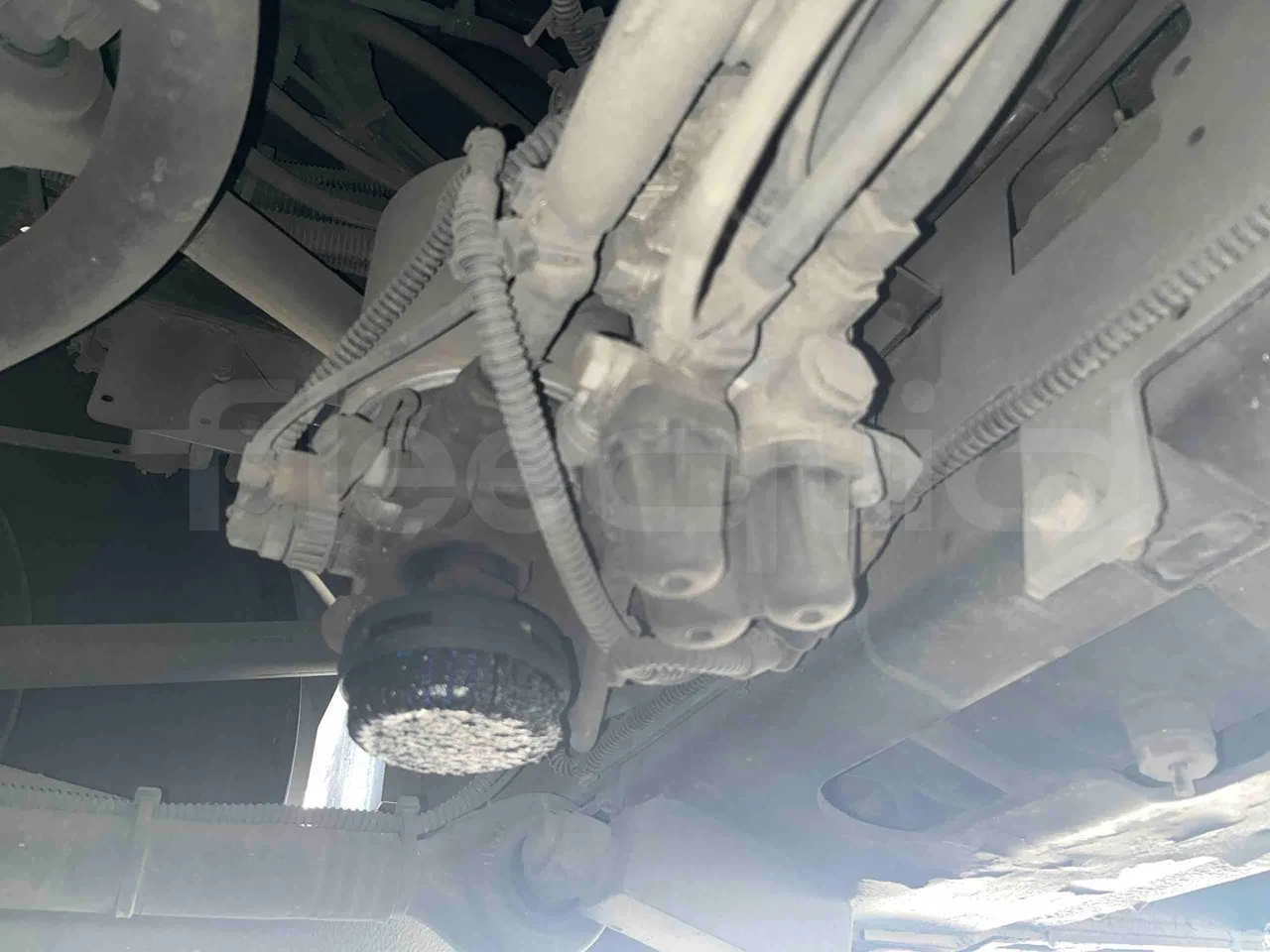 Mercedes-Benz OC 500 RF 	HTAE06-A4GC10 - Euro4 - 260kW - 12.975mt - central axle (18m)