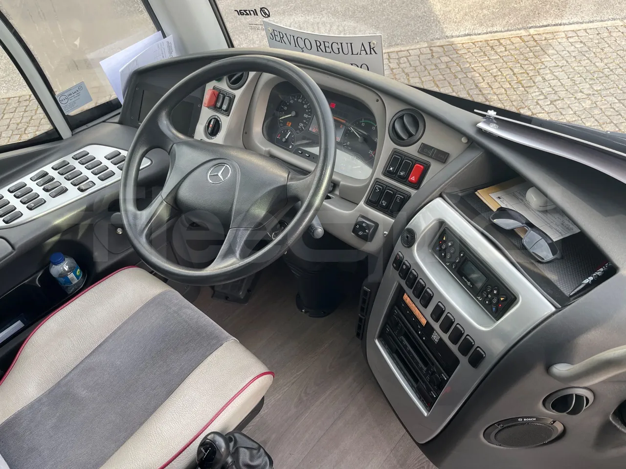 Mercedes-Benz OC 500 RF 	HTAE06-A4GC10 - Euro4 - 260kW - 12.975mt - buttons panels on