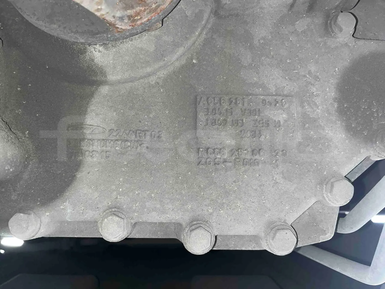 Mercedes-Benz OC 500 RF 	HTAE06-A4GC10 - Euro4 - 260kW - 12.975mt - gearbox plate photo