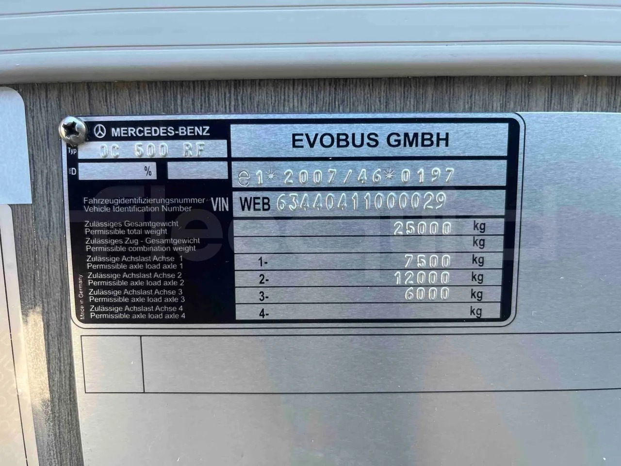 Mercedes-Benz OC 500 RF 	HTAE06-A4GC10 - Euro4 - 260kW - 12.975mt - vehicle plate photo