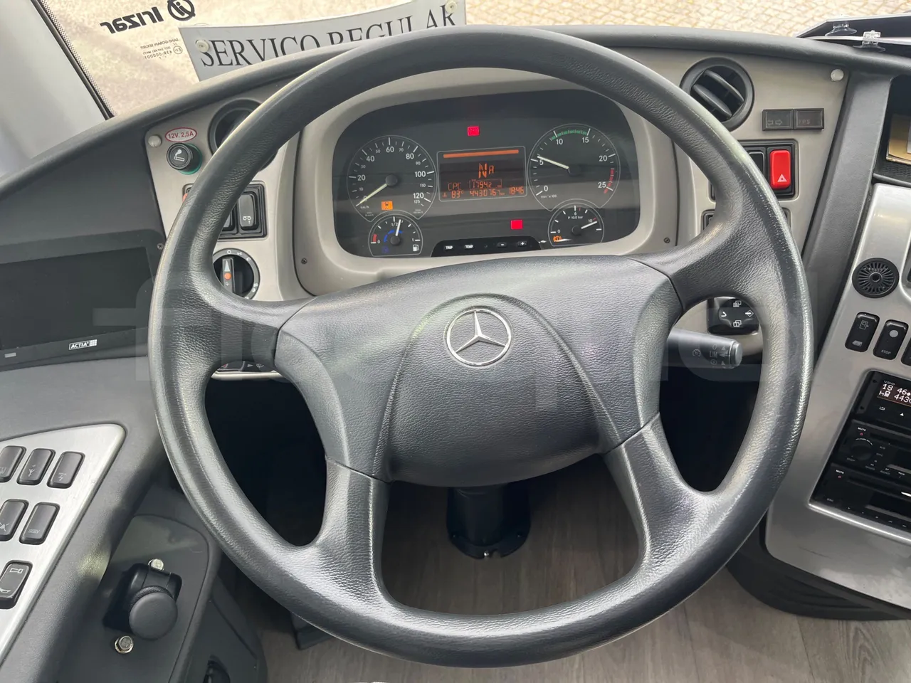 Mercedes-Benz OC 500 RF 	HTAE06-A4GC10 - Euro4 - 260kW - 12.975mt - steering wheel photo