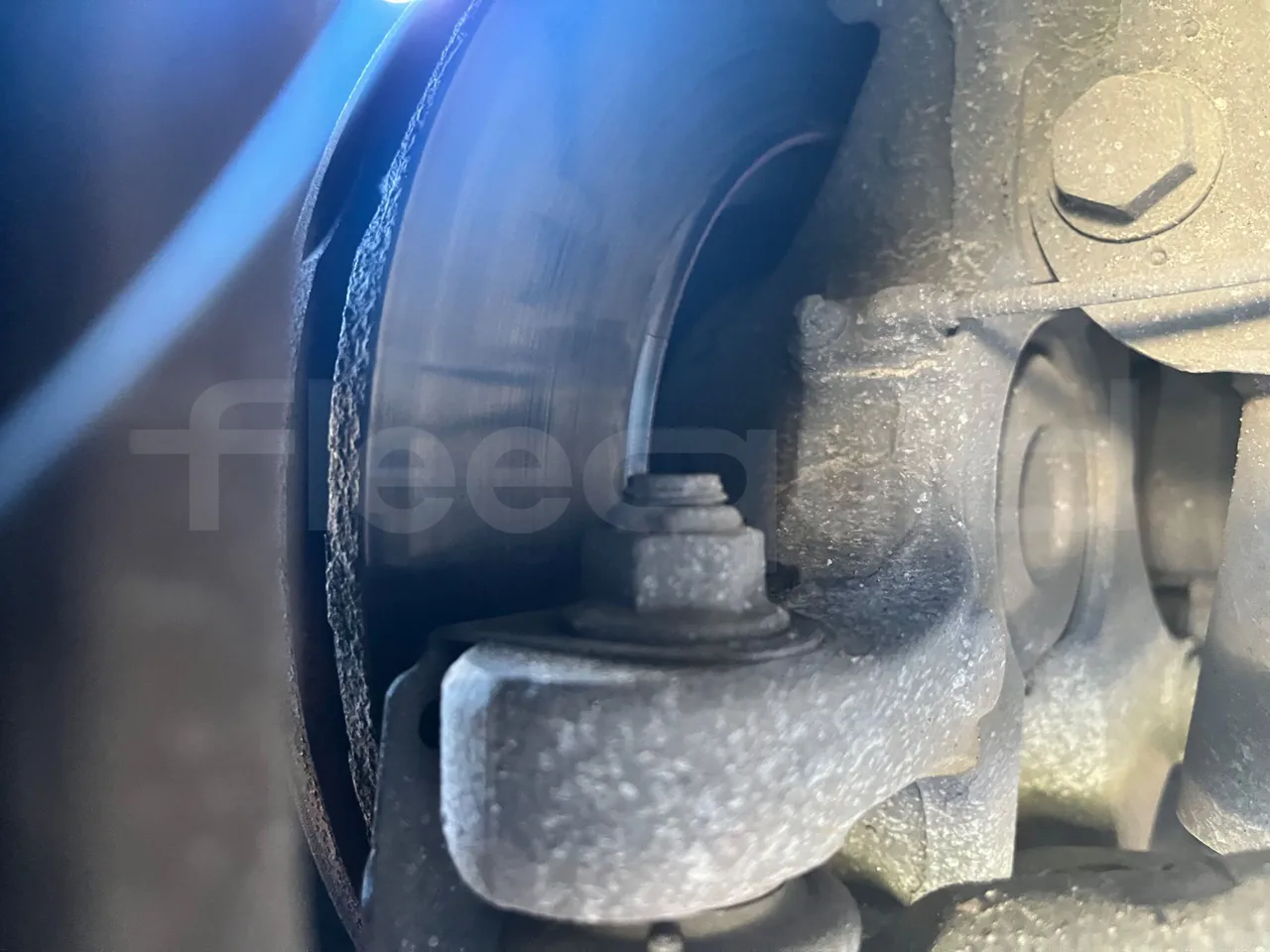 Mercedes-Benz Sprinter 906BB50 - Euro6 - 140kW - 7.361mt - front discs right