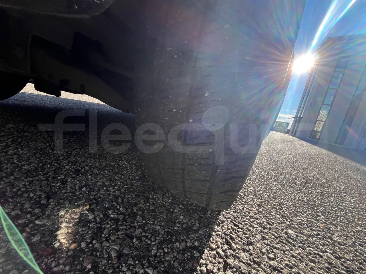 Mercedes-Benz Sprinter 906BB50 - Euro6 - 140kW - 7.361mt - tread condition front tires right