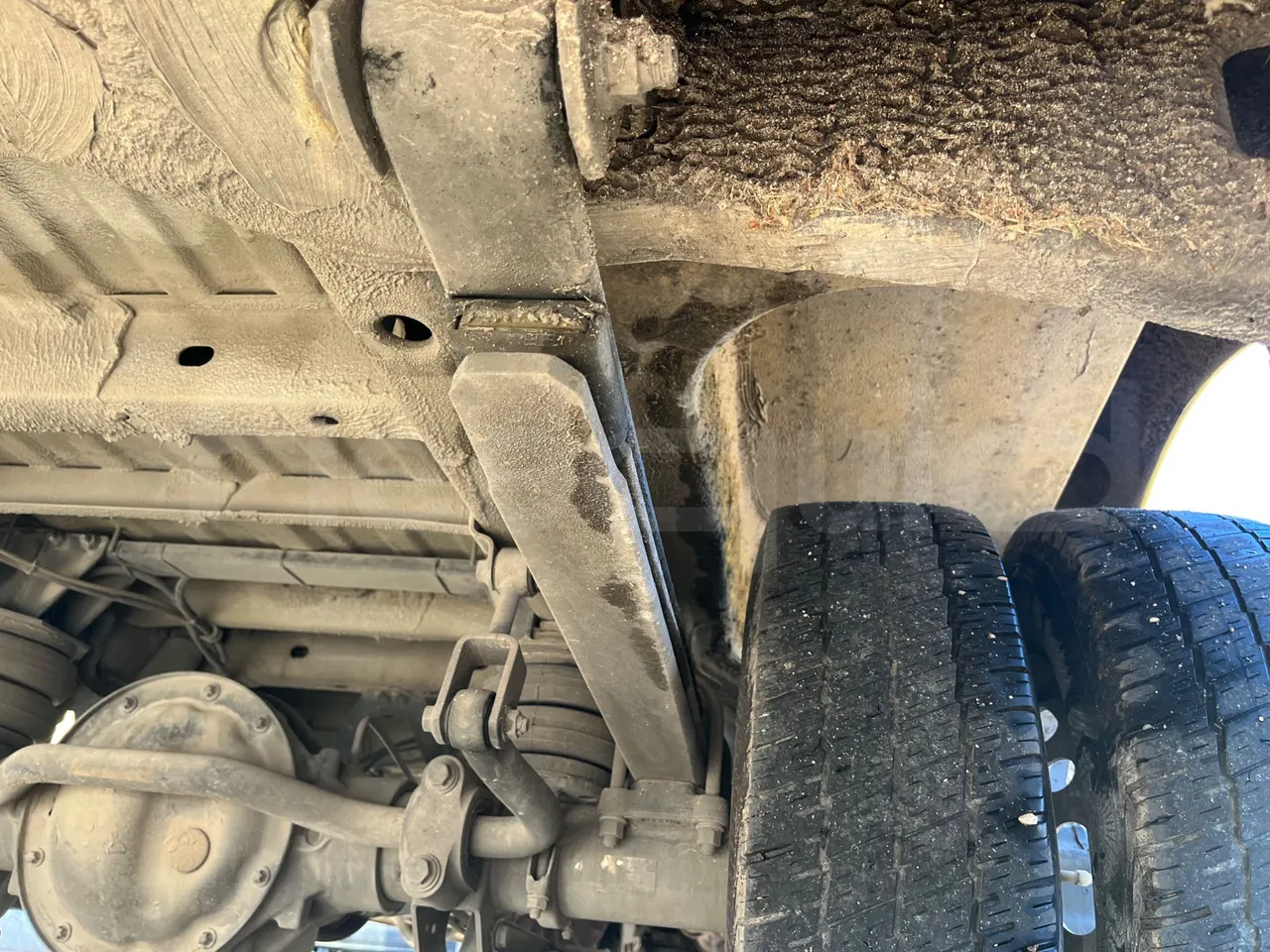 Mercedes-Benz Sprinter 906BB50 - Euro6 - 140kW - 7.361mt - axel 2 leaf spring right