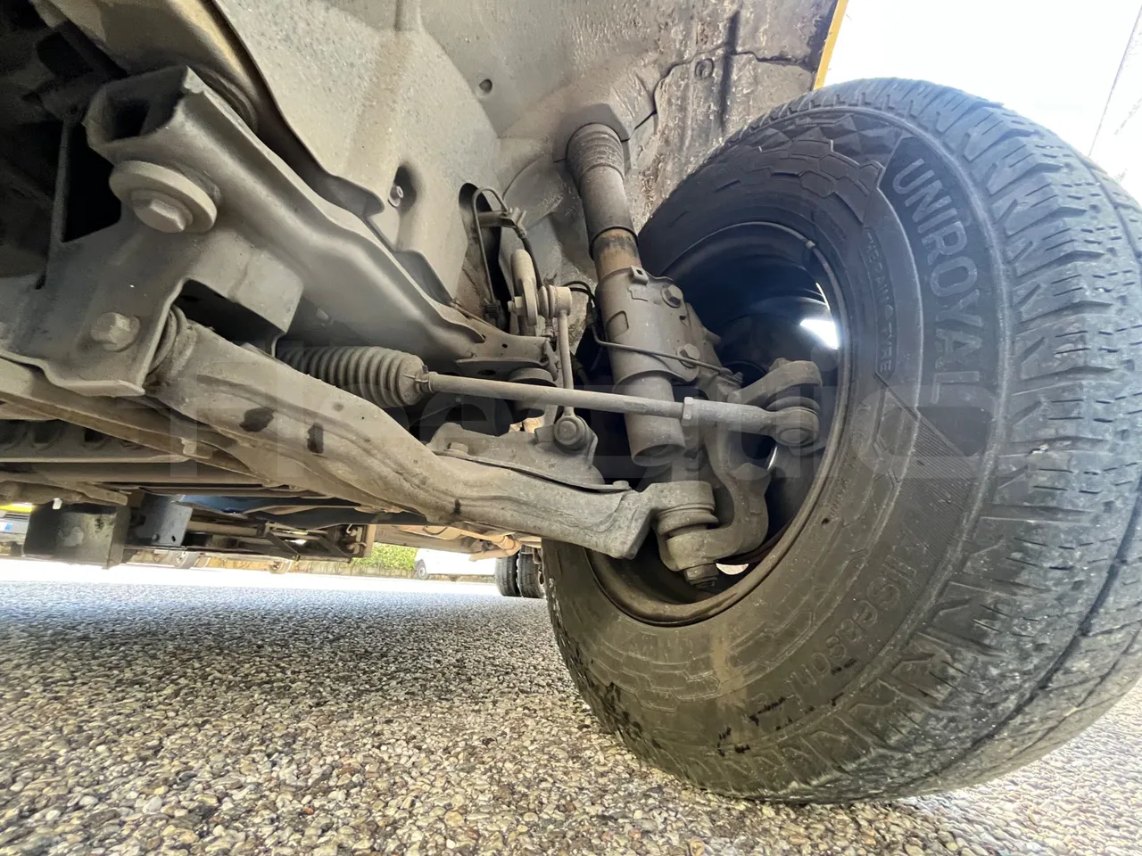 Mercedes-Benz Sprinter 906BB50 - Euro6 - 140kW - 7.361mt - front axle left side