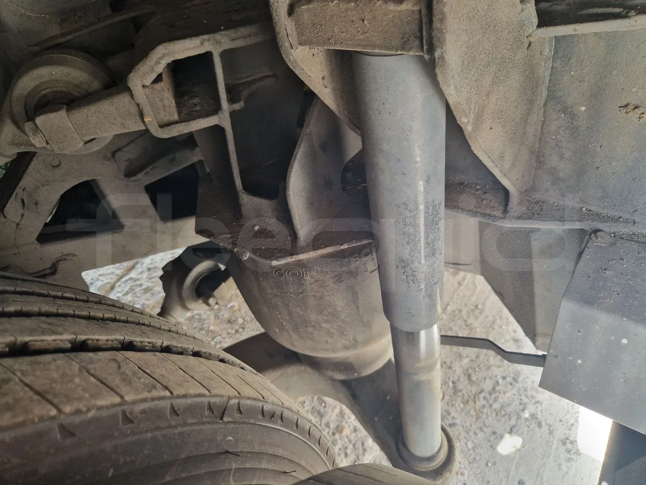 Iveco Magelys SFR210 - EUR5/279Kw/12.254Mt - axel 2 air springs 2 right