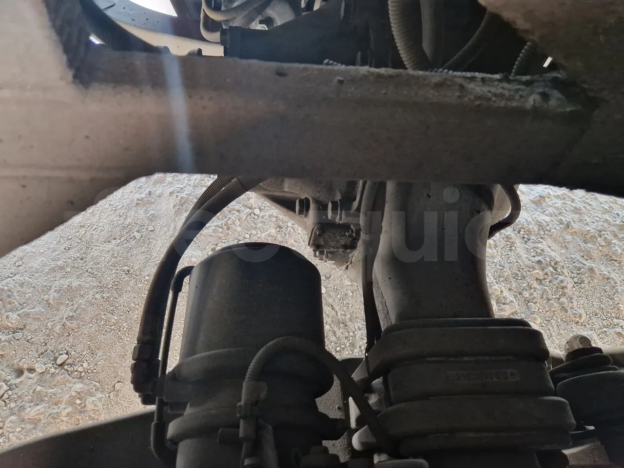 Iveco Magelys SFR210 - EUR5/279Kw/12.254Mt - axle 2 caliper brakes left