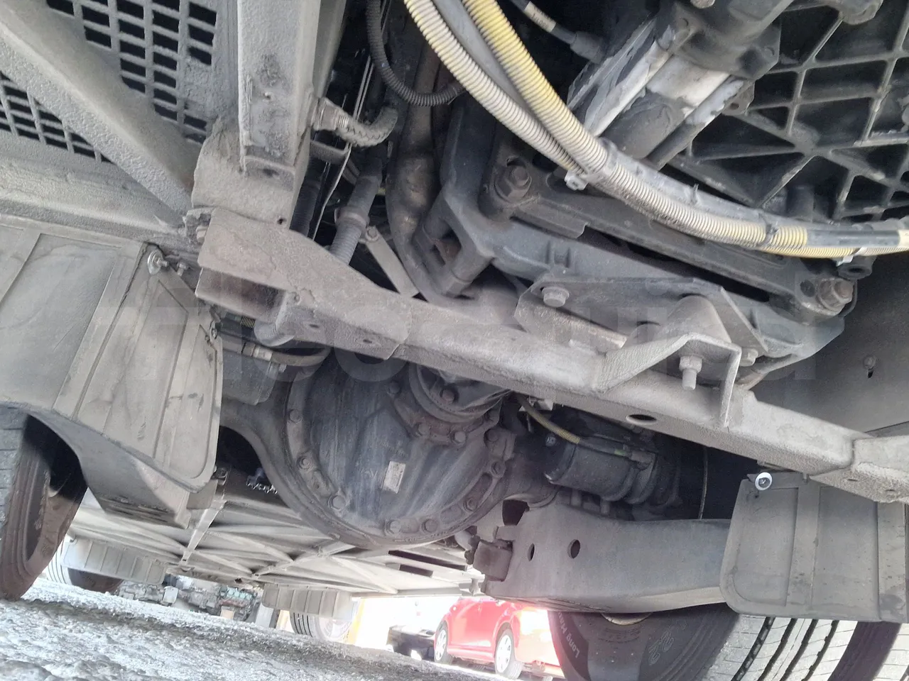 Iveco Magelys SFR210 - EUR5/279Kw/12.254Mt - axle 3 right side