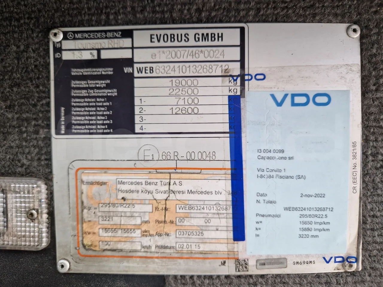 Mercedes-Benz Tourismo RHD / Euro 6 - 290 Kw - 12,140 Mt - vehicle plate photo