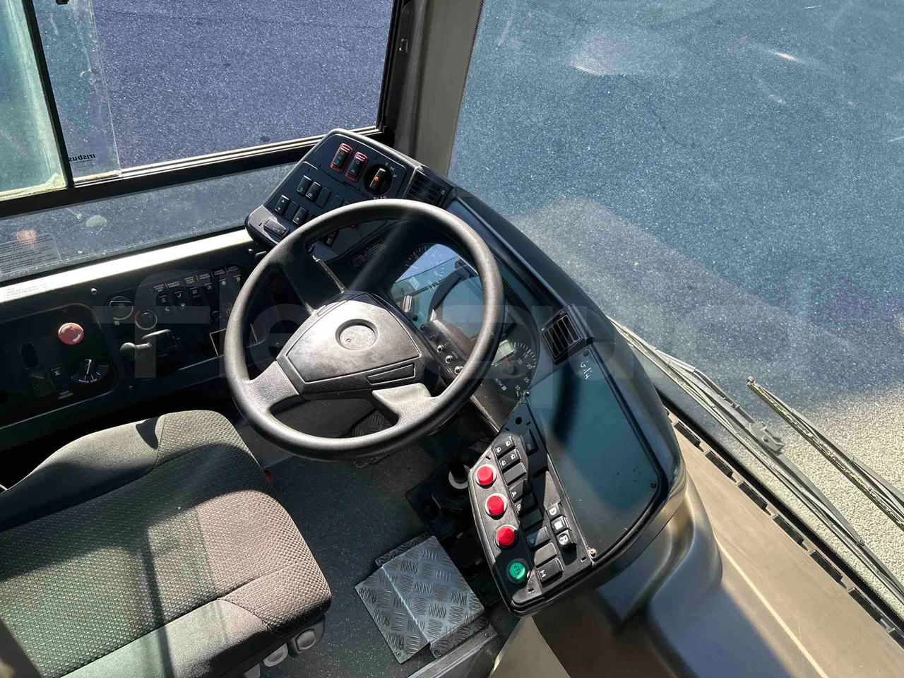 Iveco Citelis Euro5 - 280kW - 17.900mt - buttons panels on