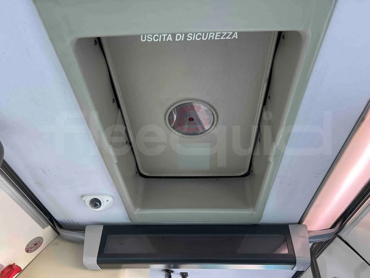 Iveco Citelis Euro5 - 280kW - 17.900mt - roof hatch 1