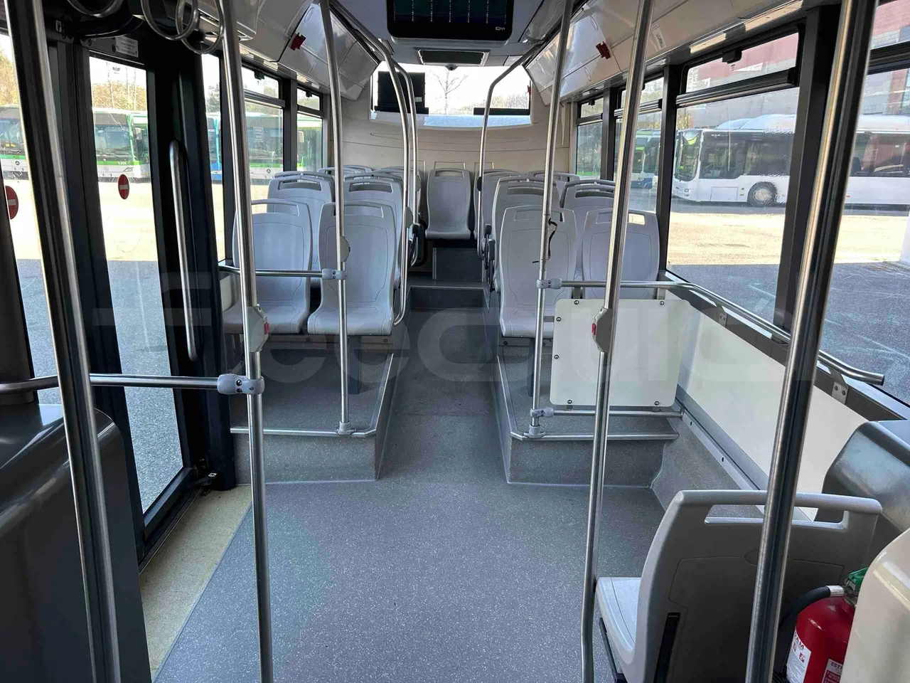 Iveco Citelis Euro5 - 280kW - 17.900mt - reverse view middle aisle