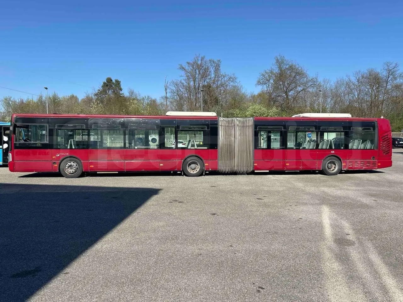 Iveco Citelis Euro5 - 280kW - 17.900mt - left side photo