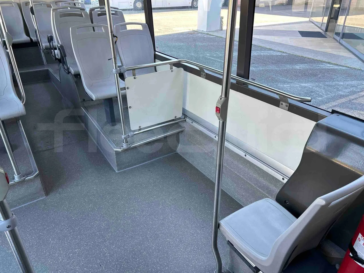 Iveco Citelis Euro5 - 280kW - 17.900mt - table detail photo