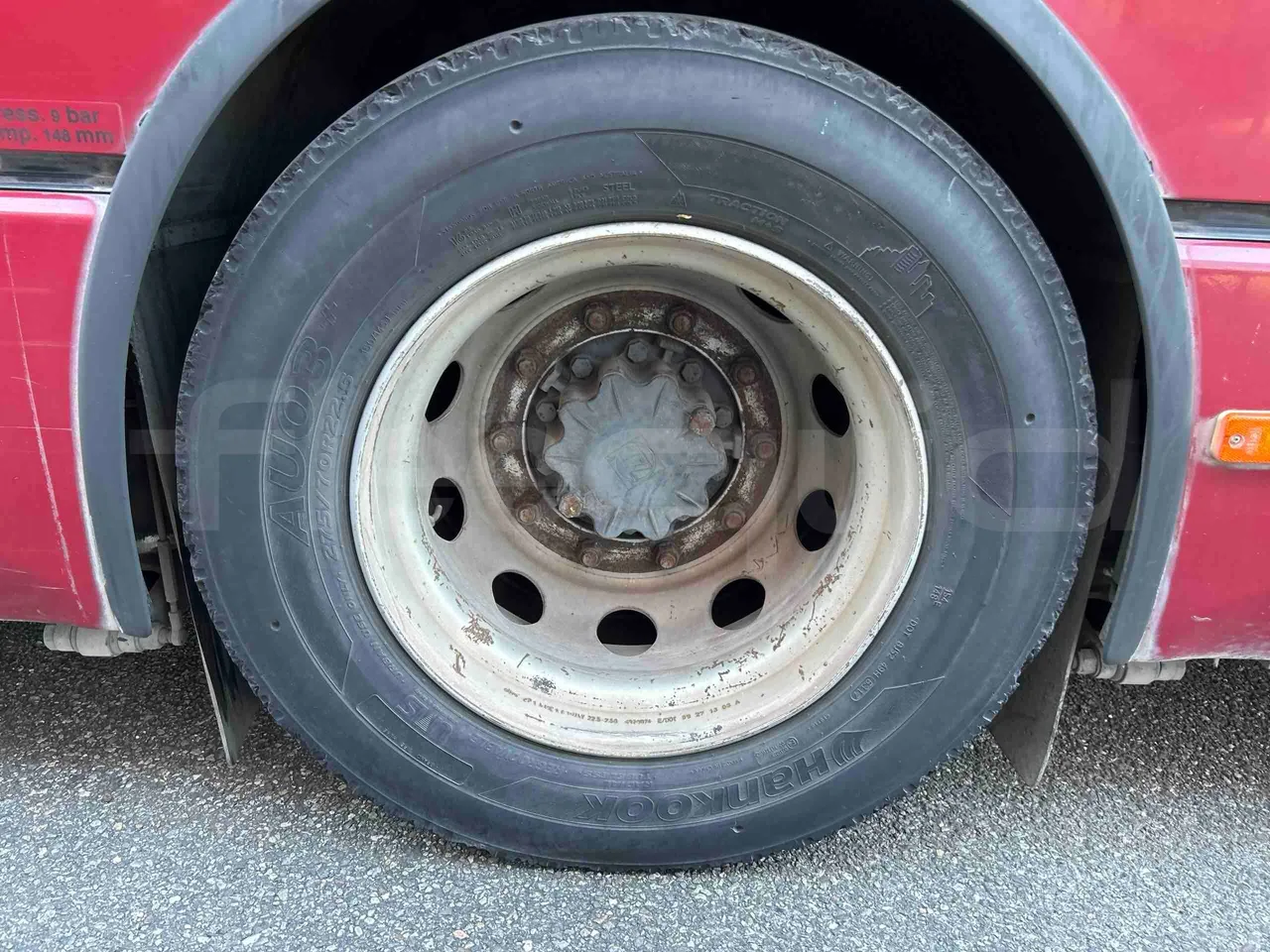 Iveco Citelis Euro5 - 280kW - 17.900mt - front left tire measurements