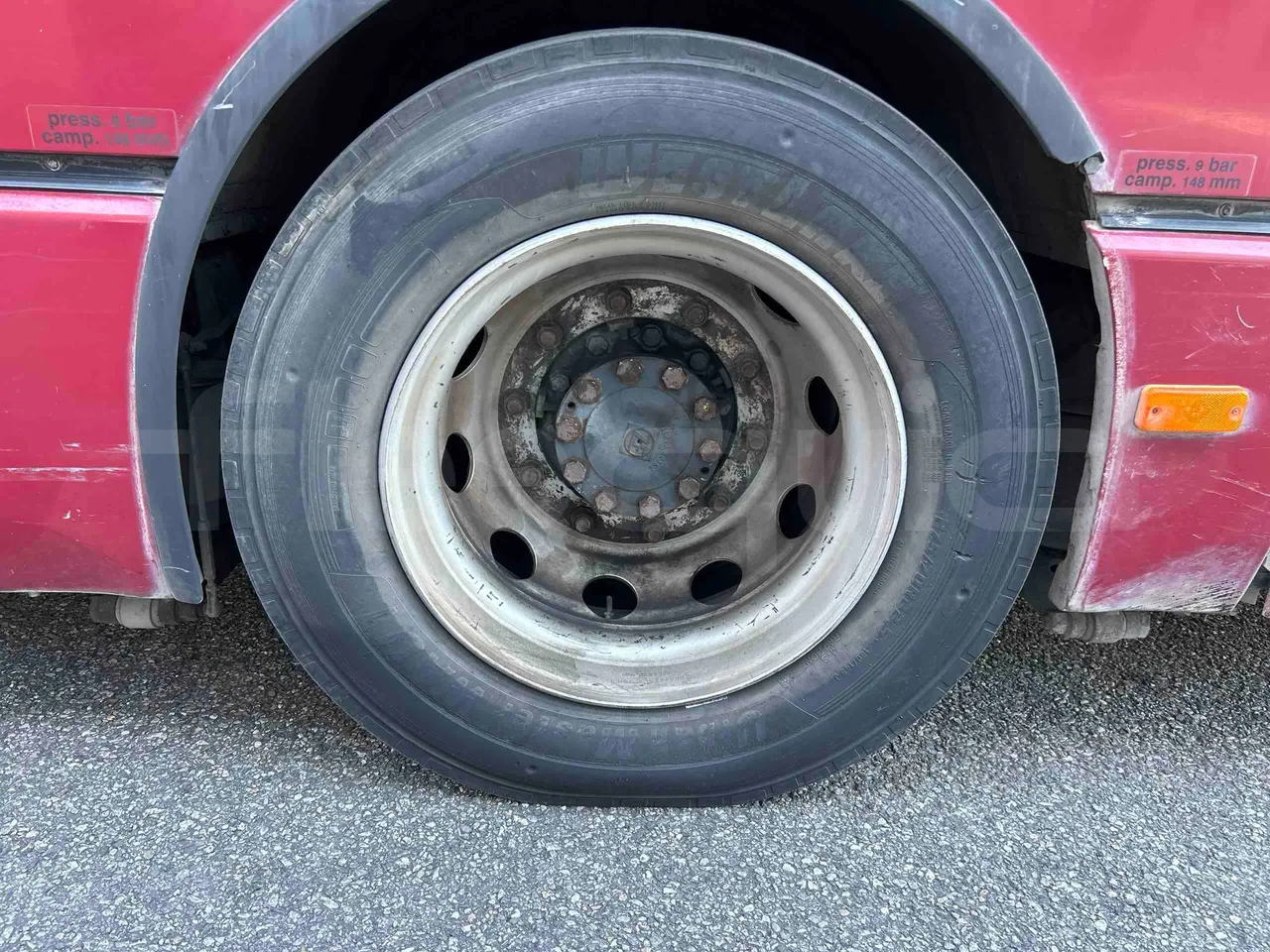 Iveco Citelis Euro5 - 280kW - 17.900mt - rear left tire photo