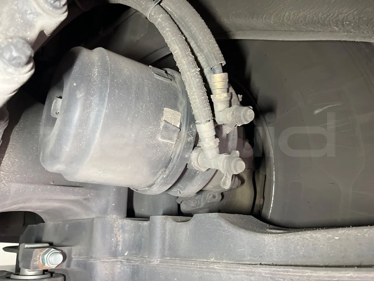 Irizar i6 12.35 - Euro6 - 300kW - 12.200mt - axle 2 caliper brakes right