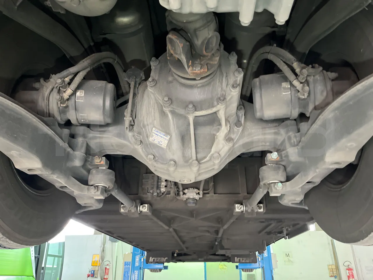 Irizar i6 12.35 - Euro6 - 300kW - 12.200mt - differential photo