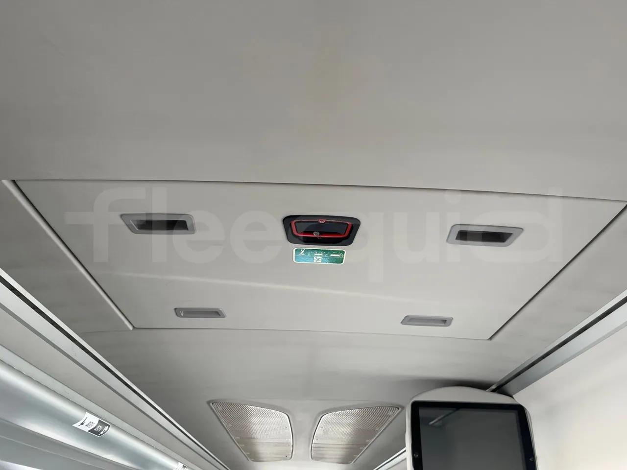Irizar i6 12.35 - Euro6 - 300kW - 12.200mt - roof hatch 1