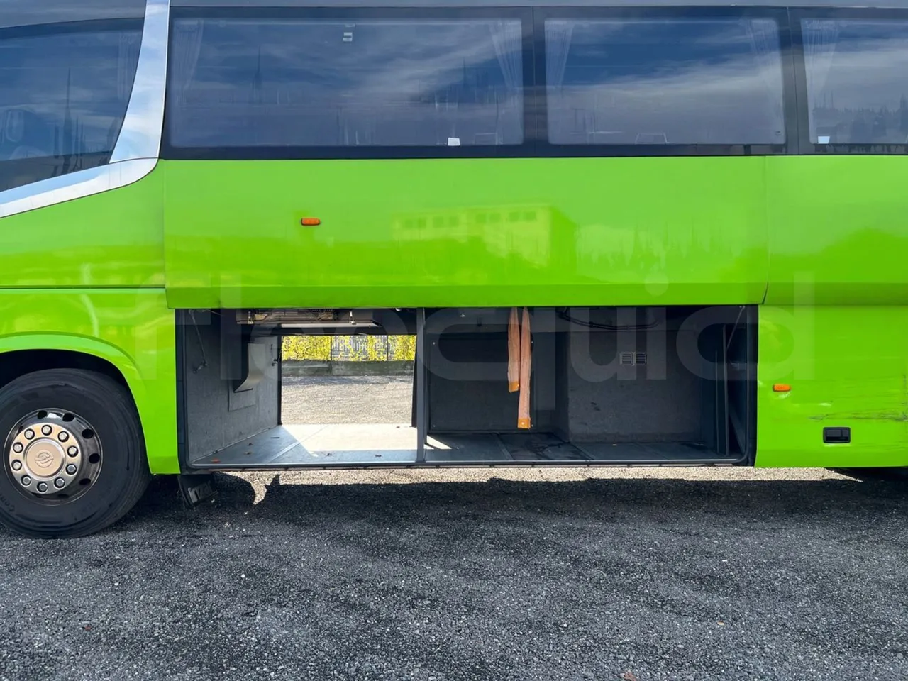 Irizar i6 12.35 - Euro6 - 300kW - 12.200mt - luggage rack photo