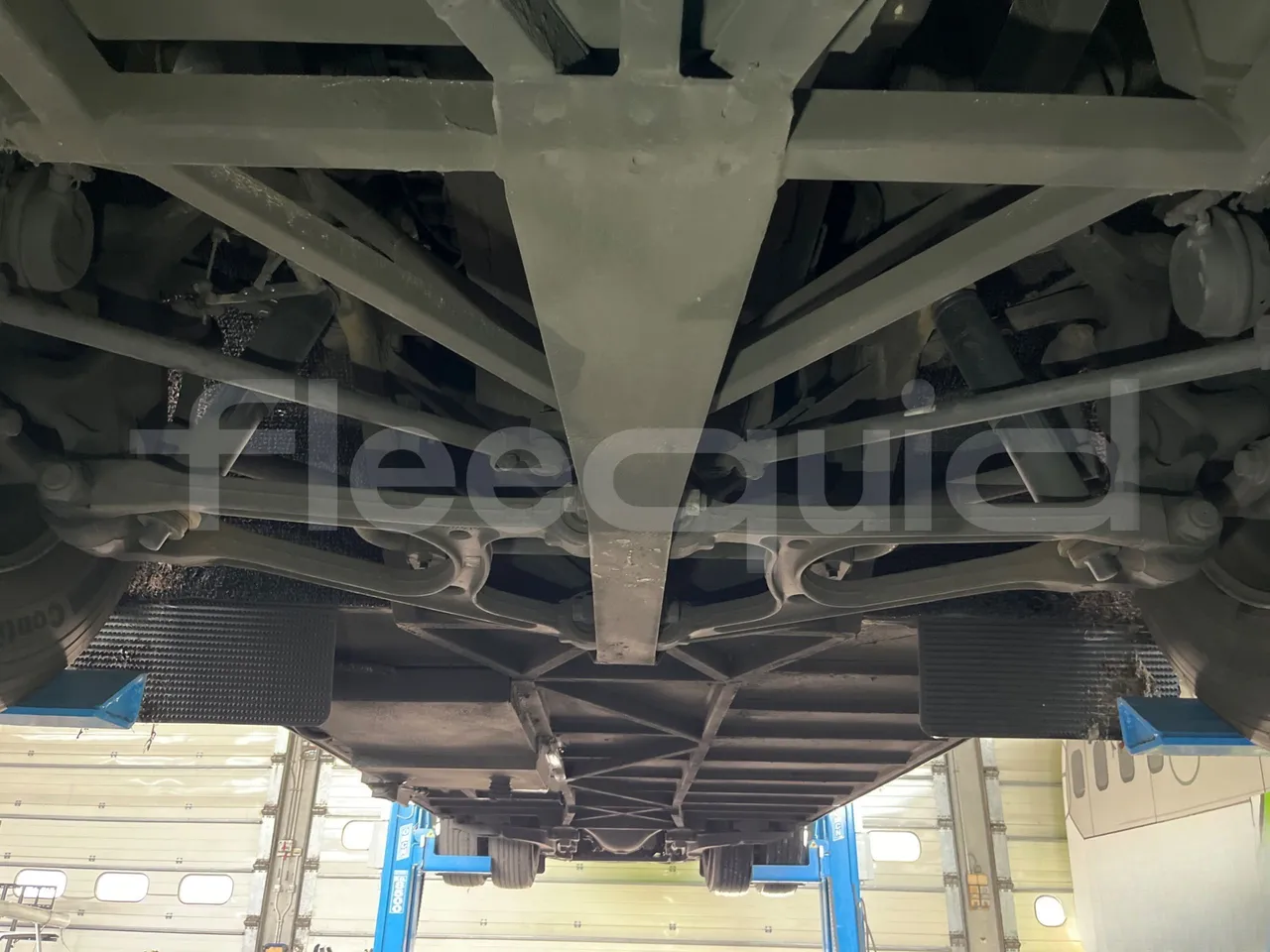 Irizar i6 12.35 - Euro6 - 300kW - 12.200mt - front axle central