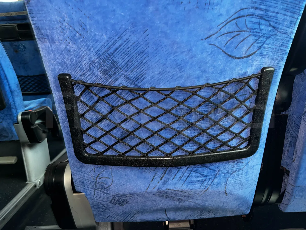 Iveco Domino - mesh detail photo