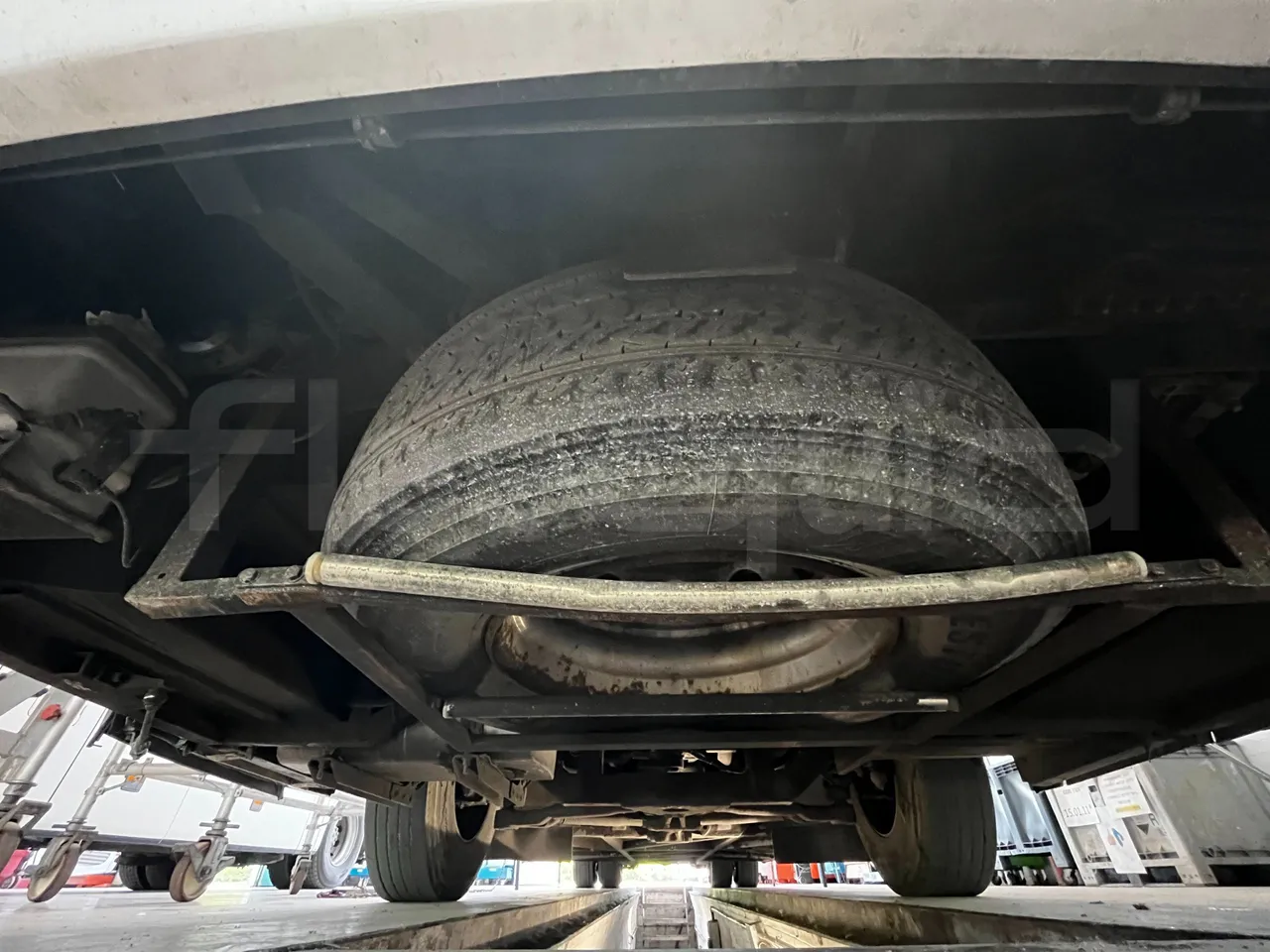 Iveco Domino - front undercarriage from front