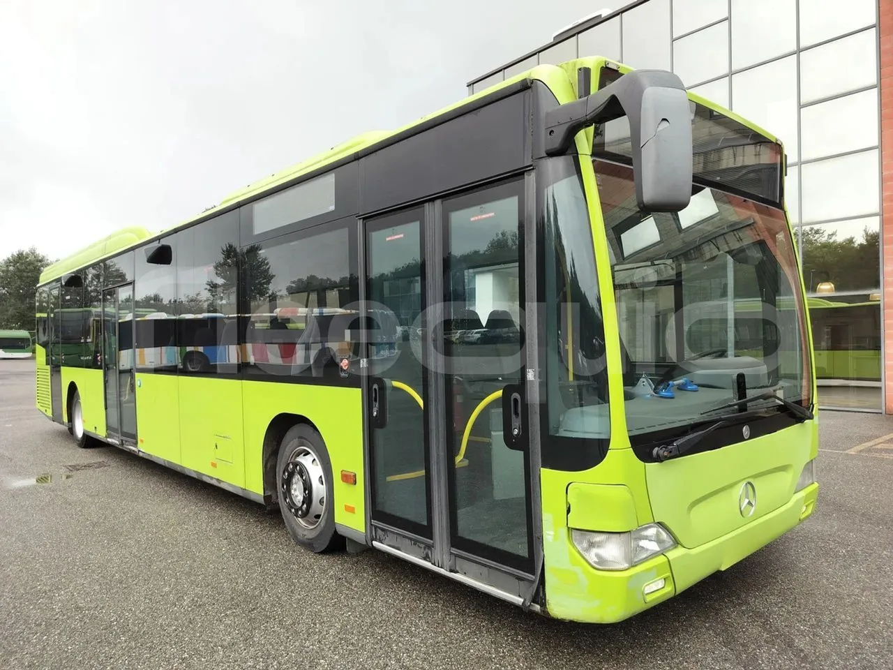Mercedes-Benz Citaro O 530 LE - Euro5 - 220kW - 13.057mt - Base cover photo