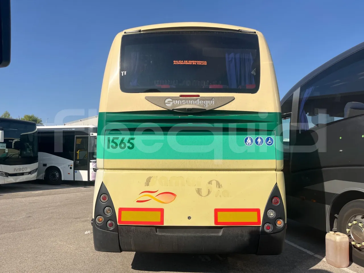 Volvo B12B 6X2 - EUR4 - 338kW -14.995m - fire extinguishing system