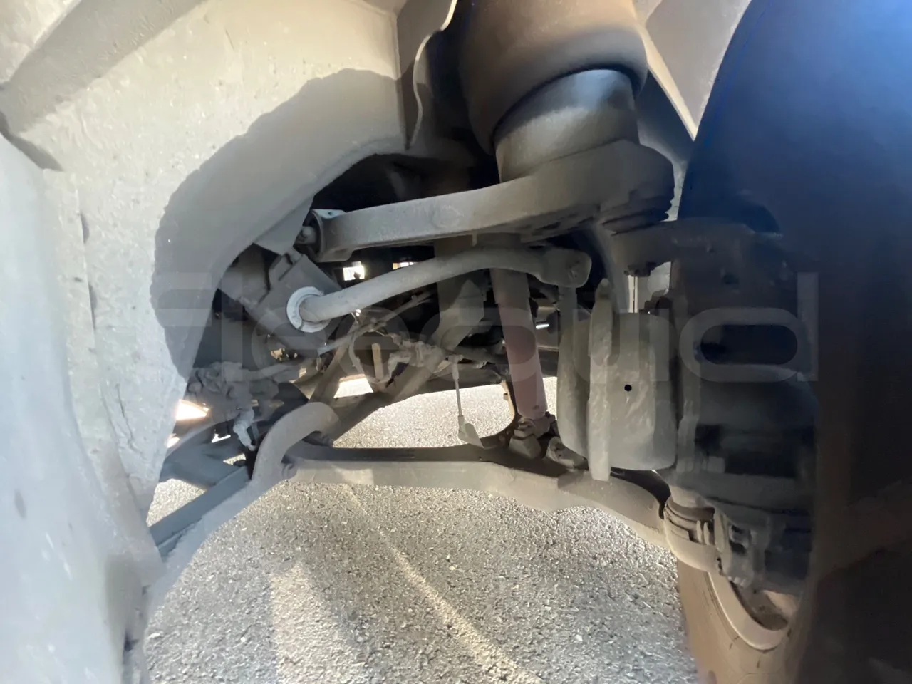 Volvo B12B 6X2 - EUR4 - 338kW -14.995m - front brake calipers right