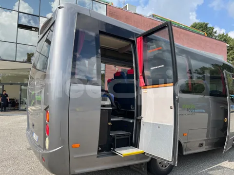 Iveco Daily 65C/E4 - EUR5 - 125kW - 7.714m Wing - Image