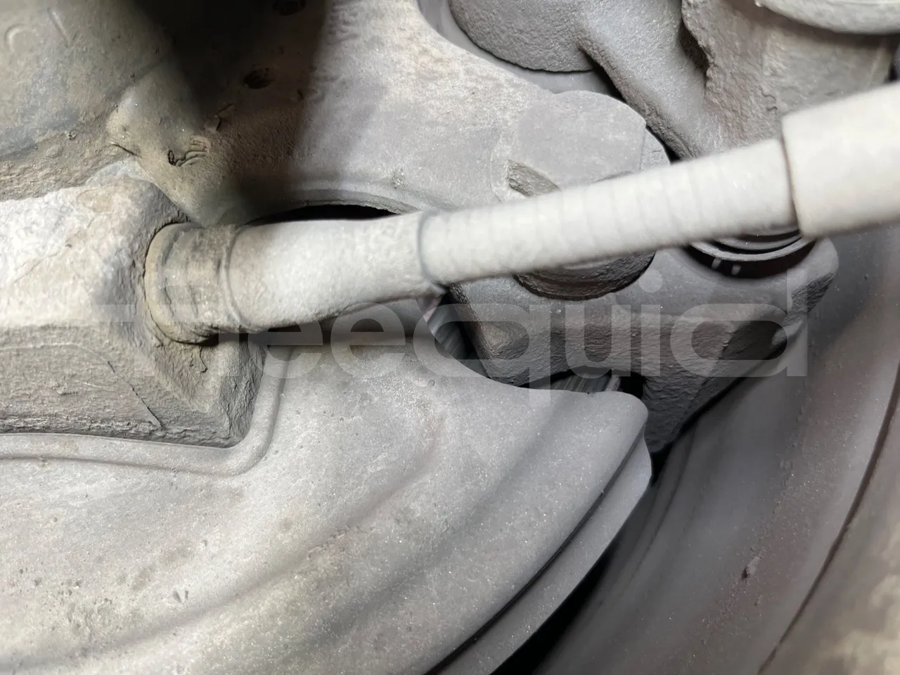 Iveco Daily 65C/E4 - EUR5 - 125kW - 7.714m Wing - axle 2 shock absorbers 1 left