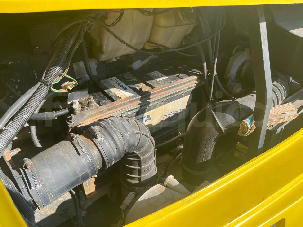 Iveco Cacciamali Tema - Euro1 - 76kW - 6.660mt - engine plate photo