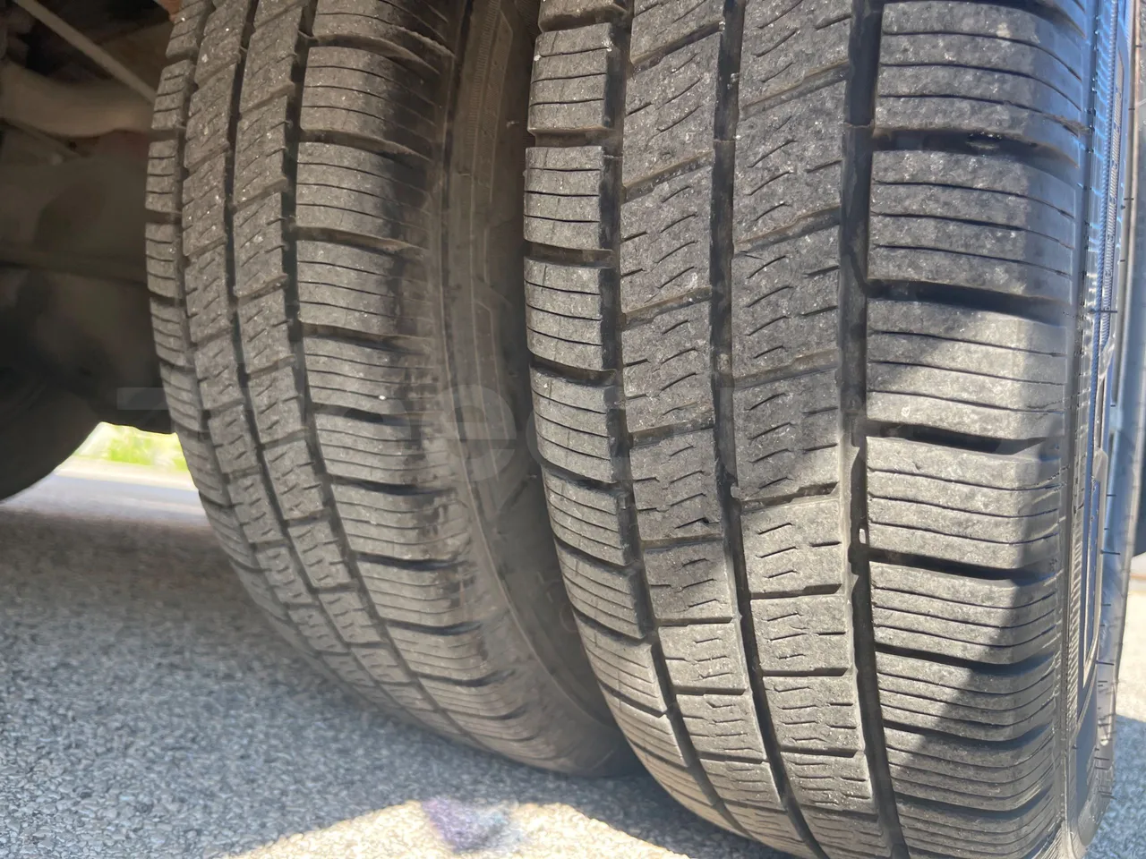 Iveco Cacciamali Tema - Euro1 - 76kW - 6.660mt - tread condition front tires left