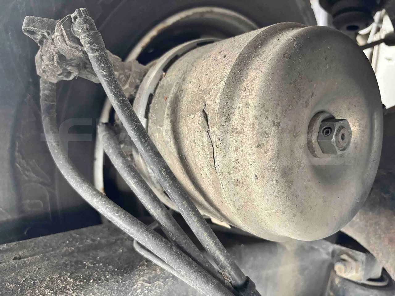 Setra S416 - axle 2 caliper brakes left