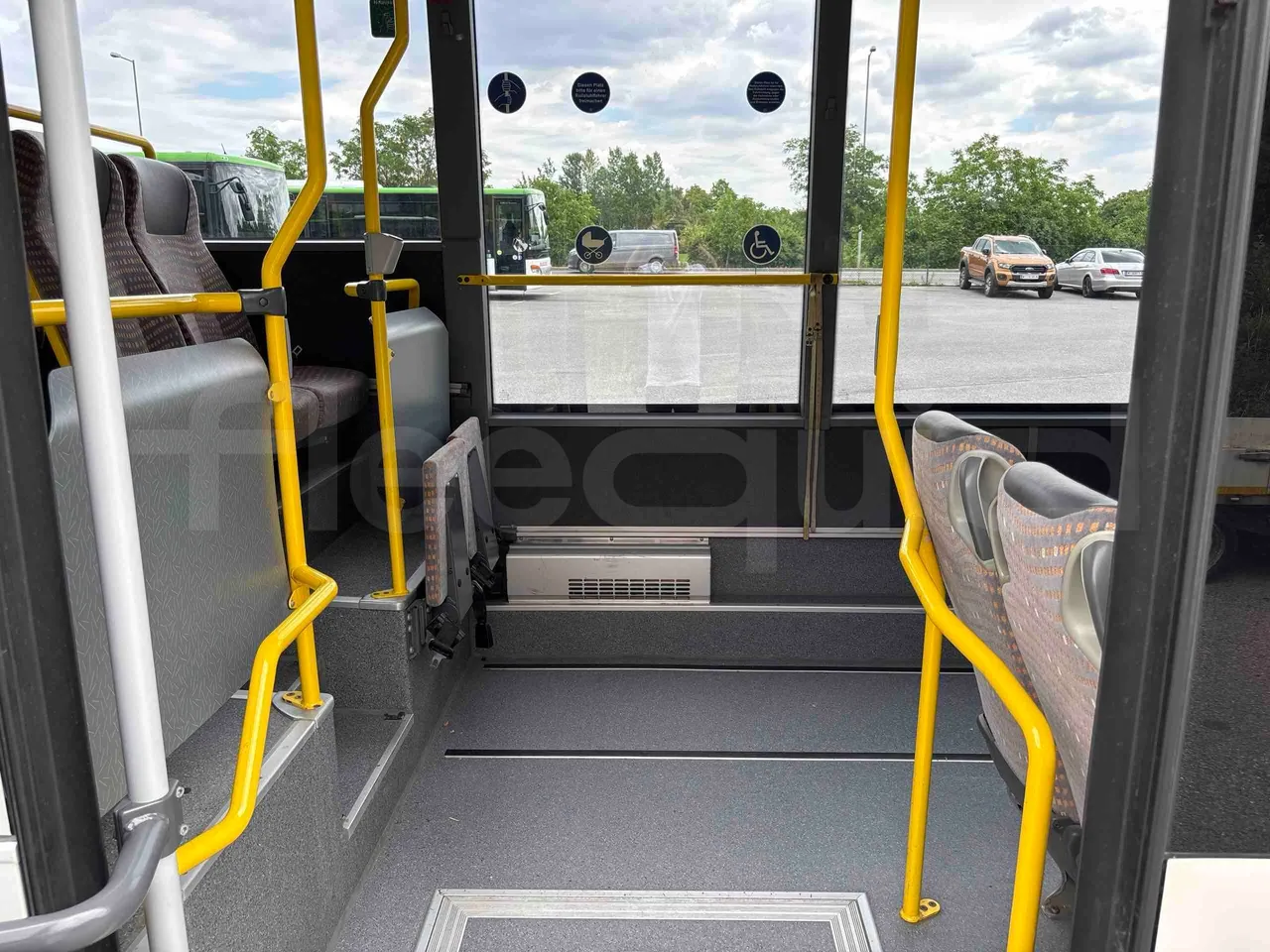 Setra S416 - disabled area photo