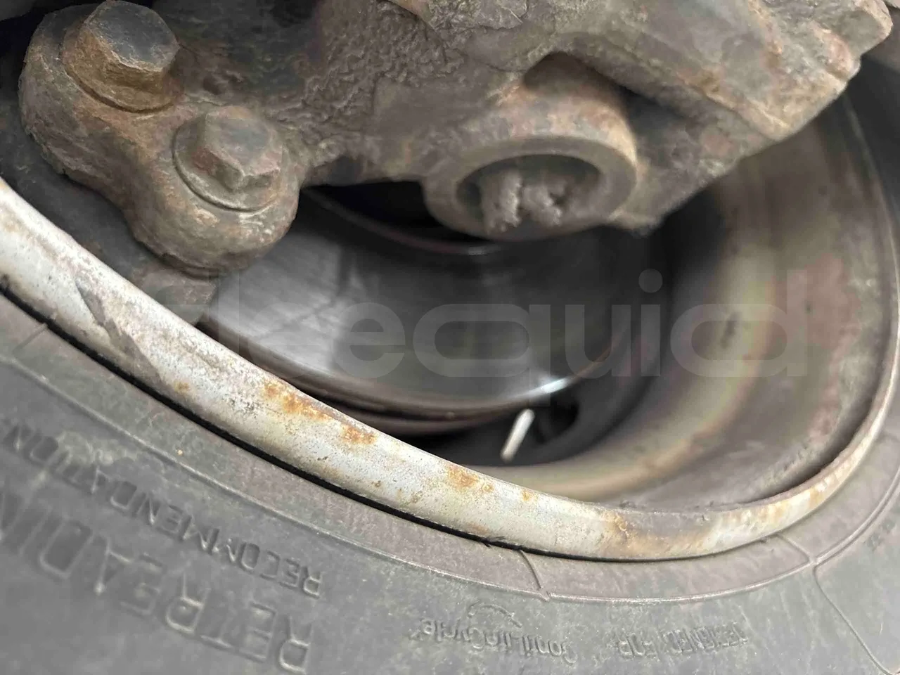 Setra S416 - front discs right