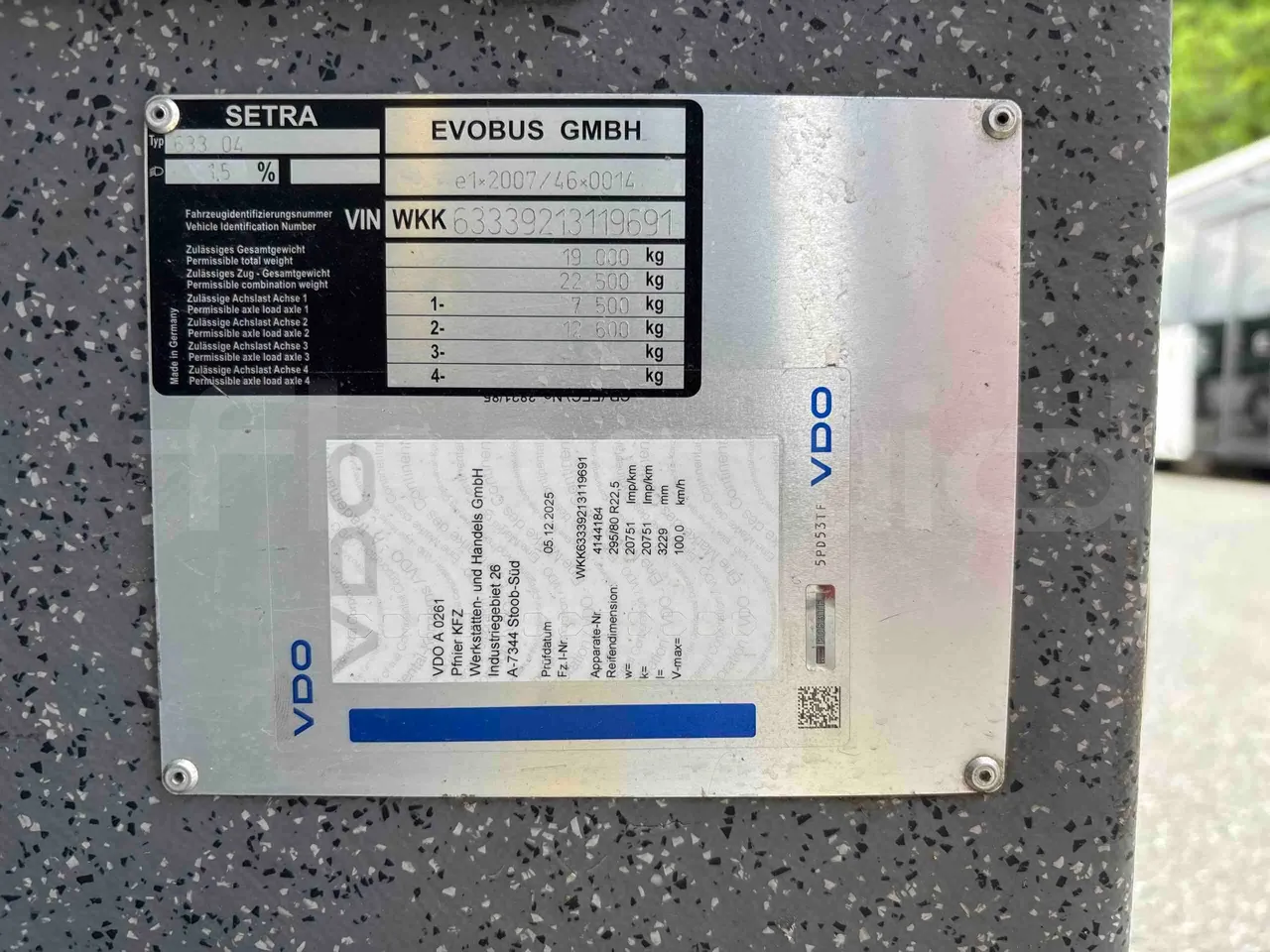 Setra S416 - vehicle plate photo