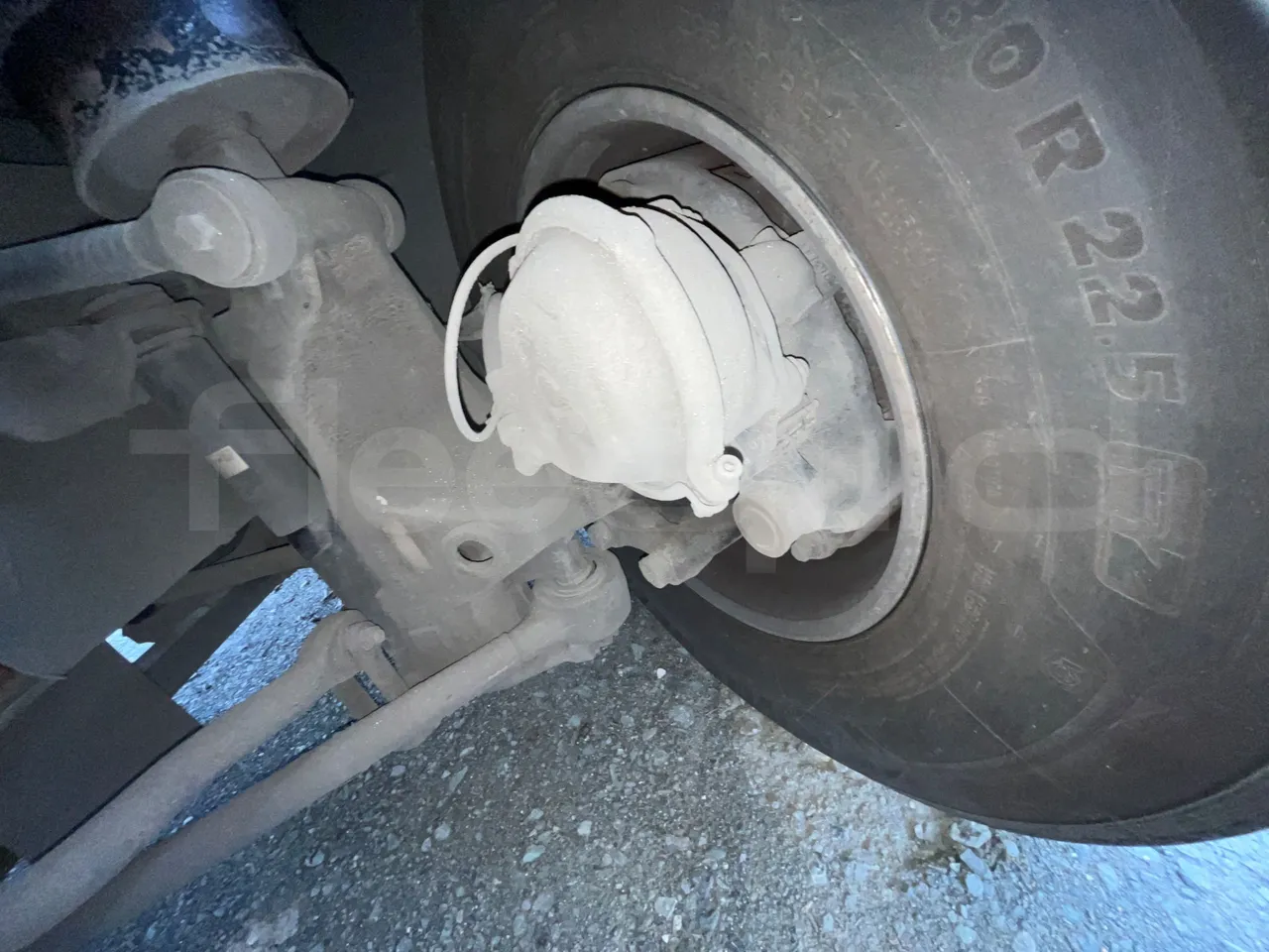 Man LIONS COACH L LIONS COACH L - Euro4 - 324kW - 13.800mt - front brake calipers right