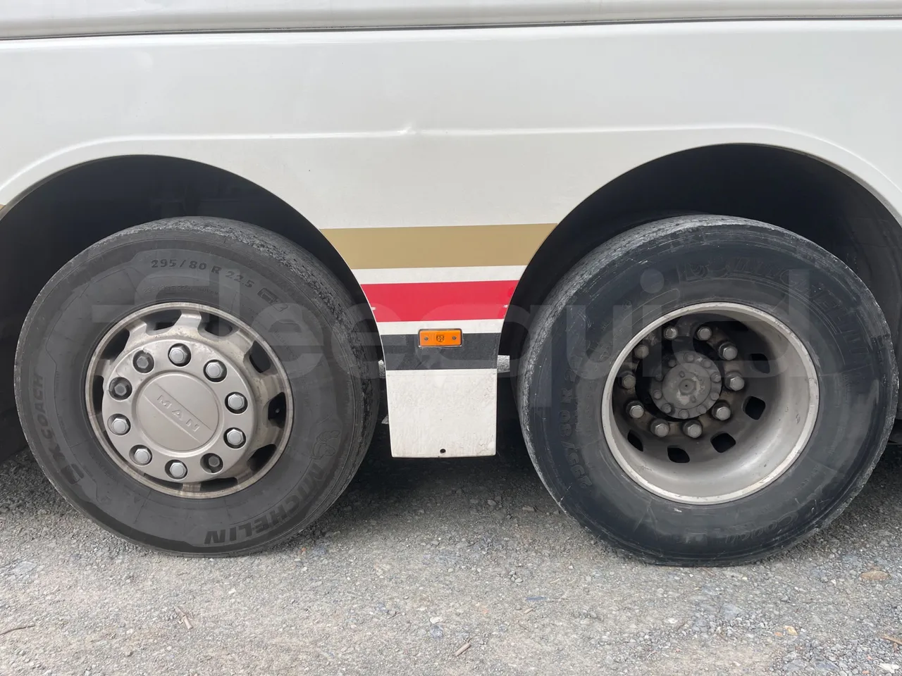 Man LIONS COACH L LIONS COACH L - Euro4 - 324kW - 13.800mt - tread condition front tires right