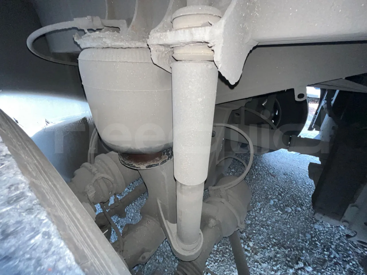 Man LIONS COACH L LIONS COACH L - Euro4 - 324kW - 13.800mt - axel 3 shock absorbers 1 left