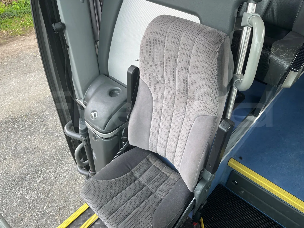 Man LIONS COACH L LIONS COACH L - Euro4 - 324kW - 13.800mt - hostess seat photo