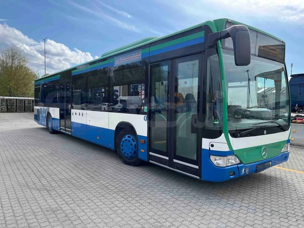Mercedes-Benz Citaro O 530 628.02 - Euro 5 - 220 kW - 13.101 mt - 3/4 front right doors