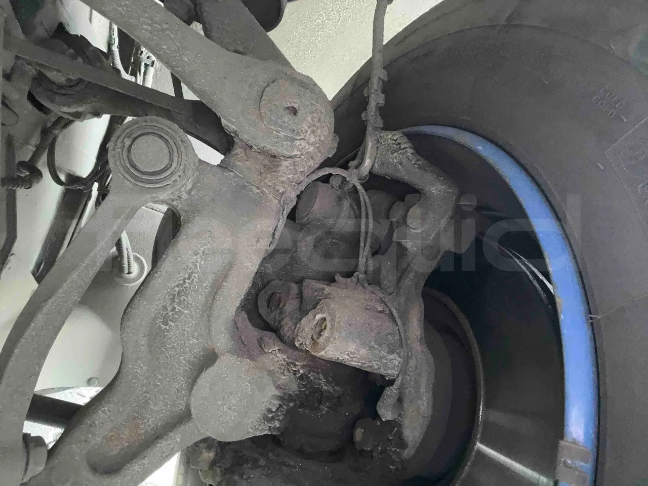 Mercedes-Benz Citaro O 530 628.02 - Euro 5 - 220 kW - 13.101 mt - front discs right